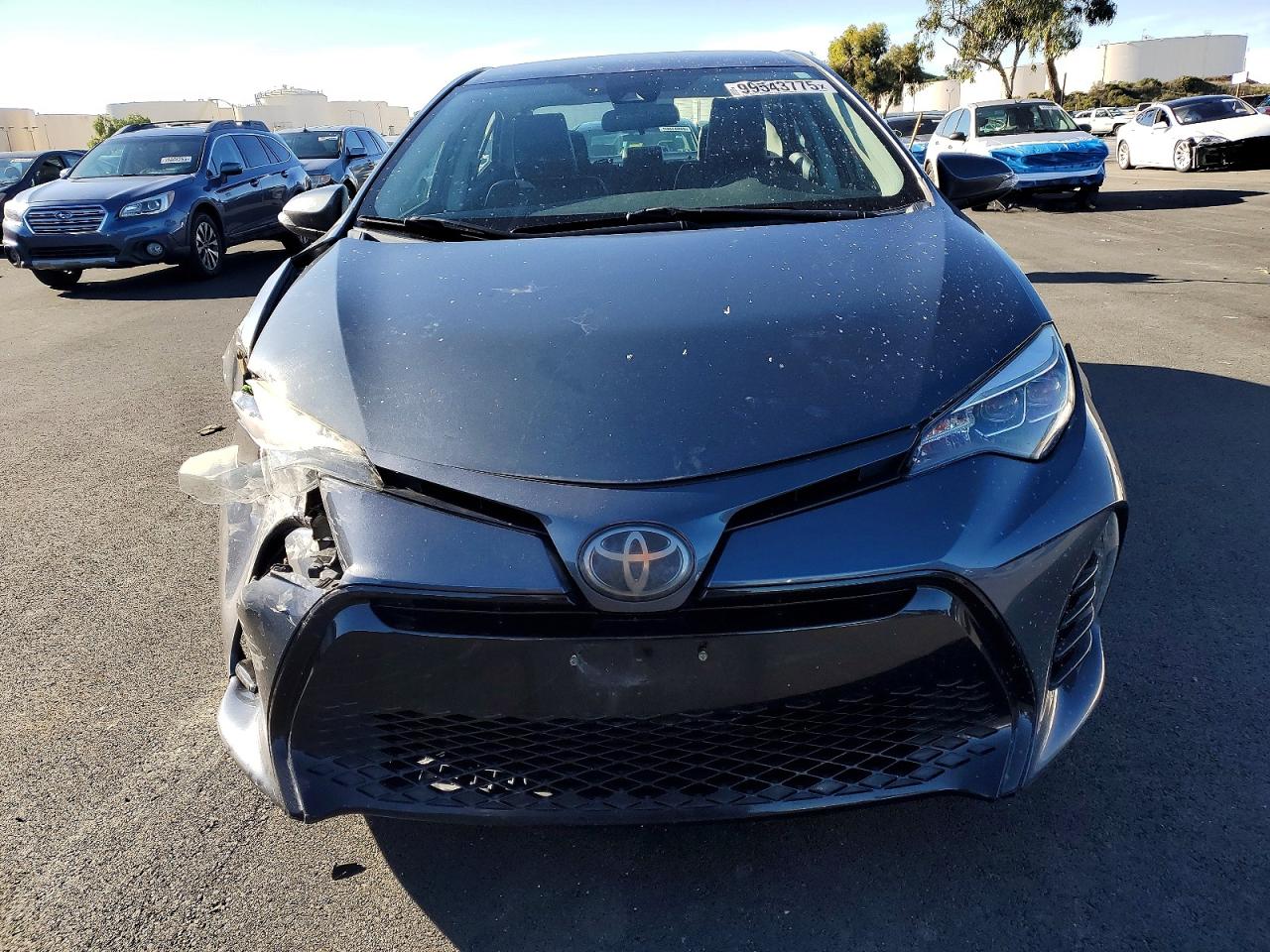 2018 TOYOTA COROLLA L photo 5