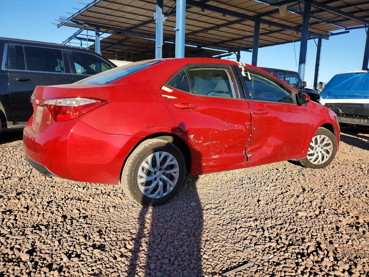 2017 TOYOTA COROLLA L photo 3