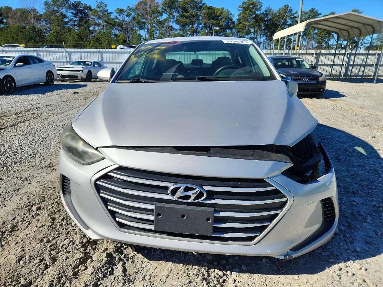 2017 HYUNDAI ELANTRA SE photo 5