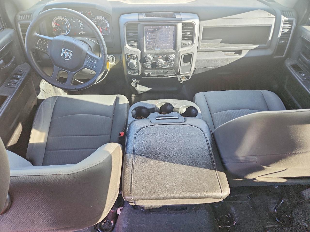 2022 RAM 1500 CLASSIC TRADESMAN photo 8