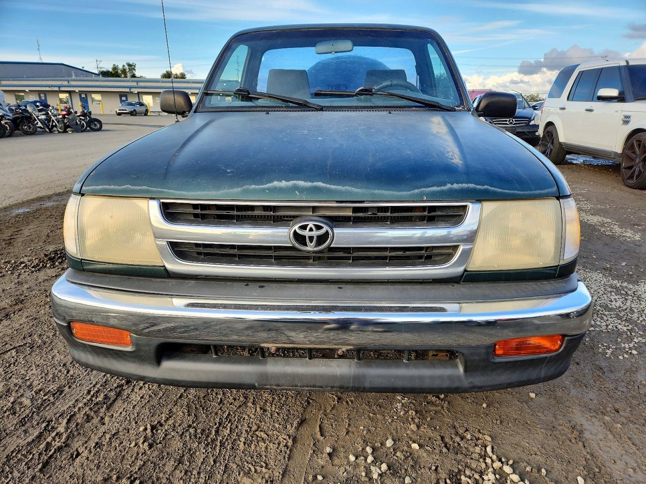 1999 TOYOTA TACOMA photo 5