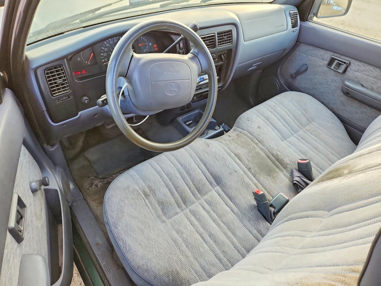 1999 TOYOTA TACOMA photo 8
