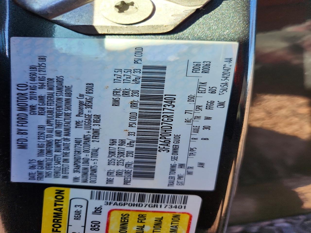 2016 FORD FUSION SE photo 12