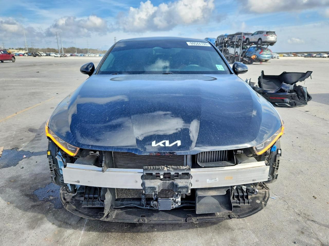 2023 KIA K5 photo 5