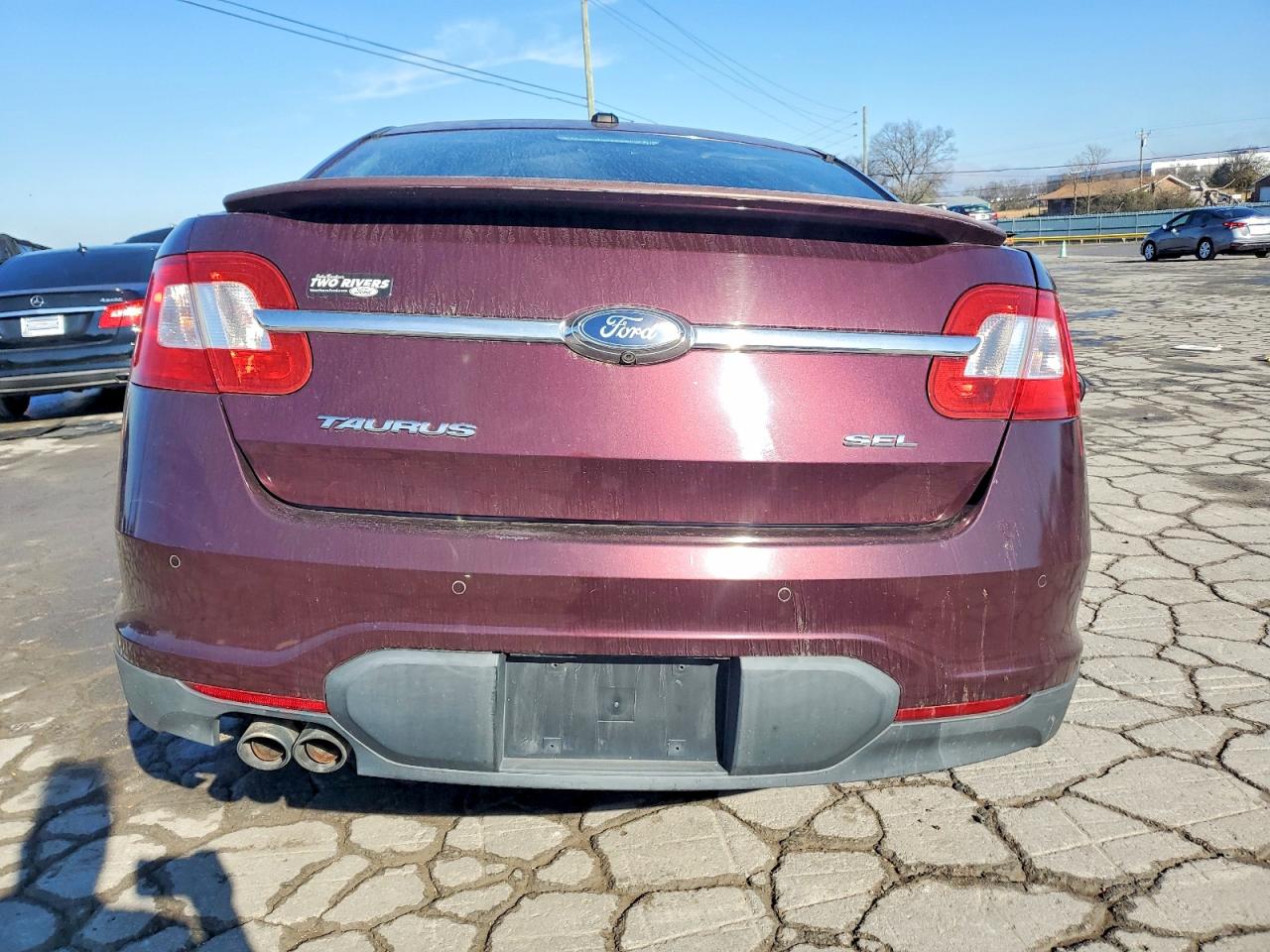 2011 FORD TAURUS SEL photo 6