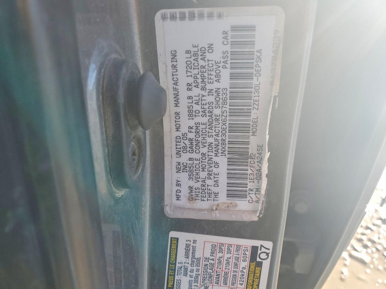 2006 TOYOTA COROLLA CE photo 12