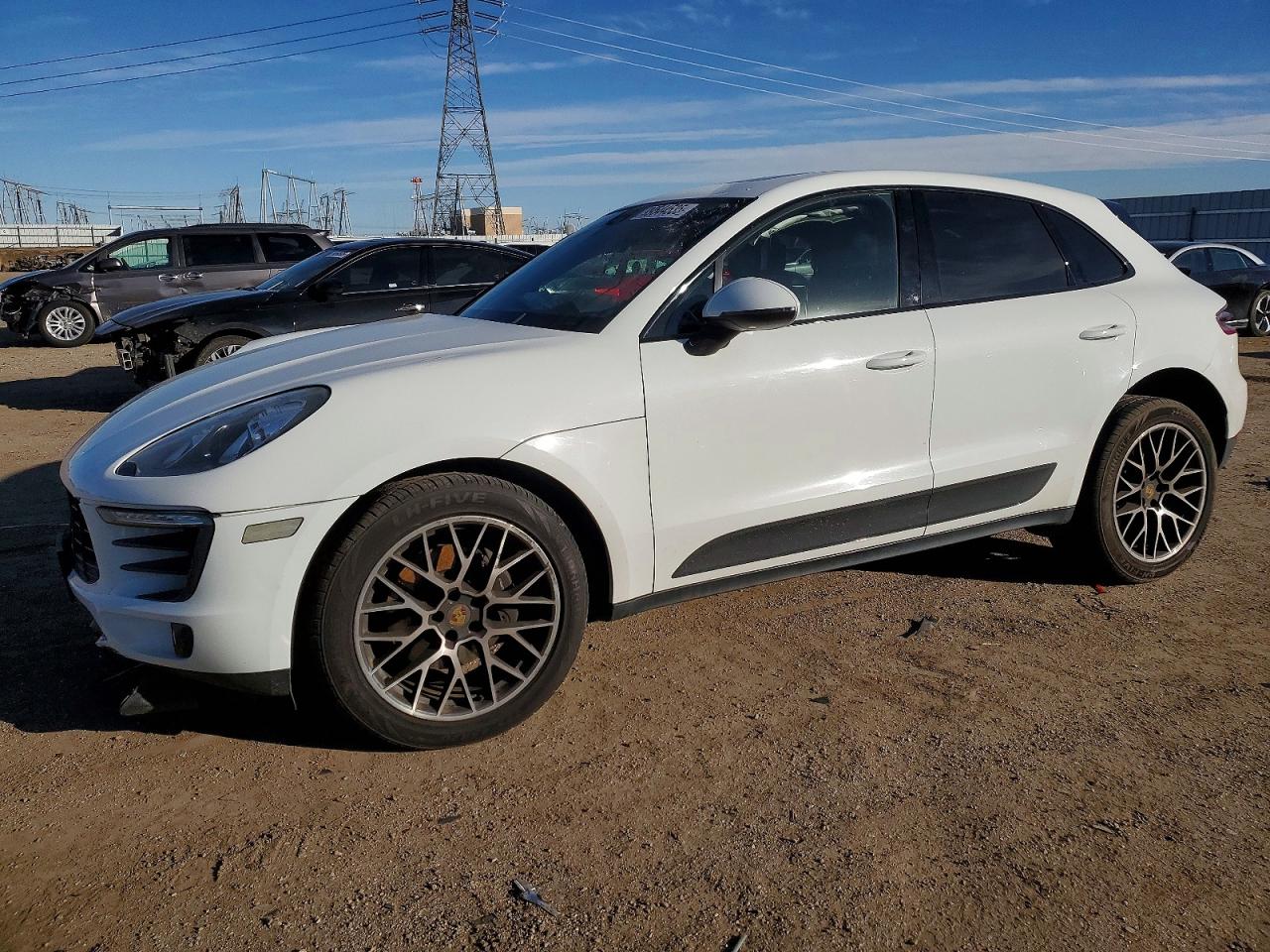 2017 PORSCHE MACAN