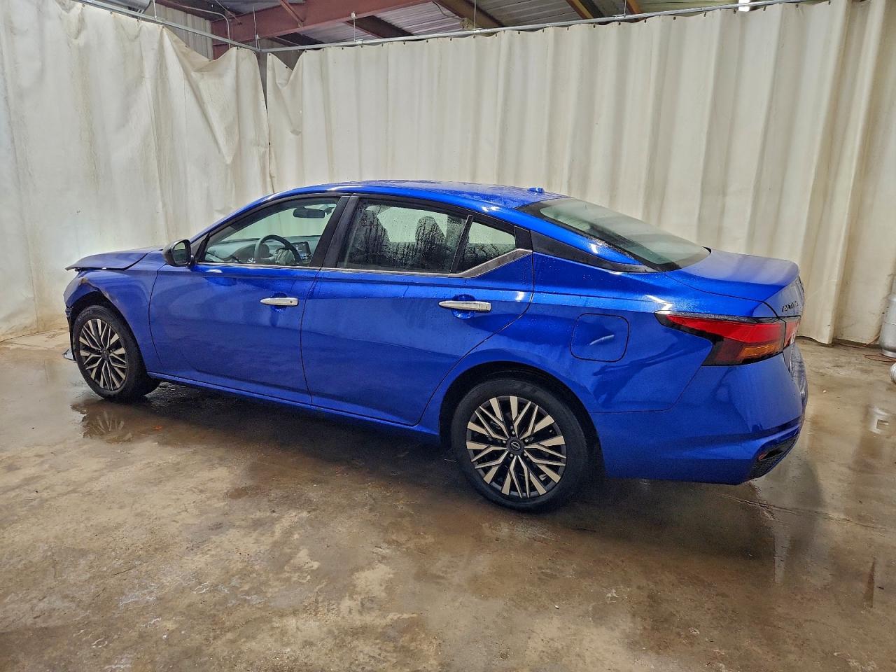 2025 NISSAN ALTIMA SV photo 2