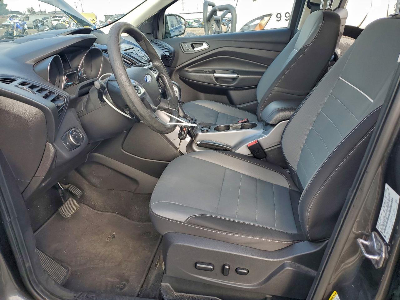 2015 FORD ESCAPE SE photo 7