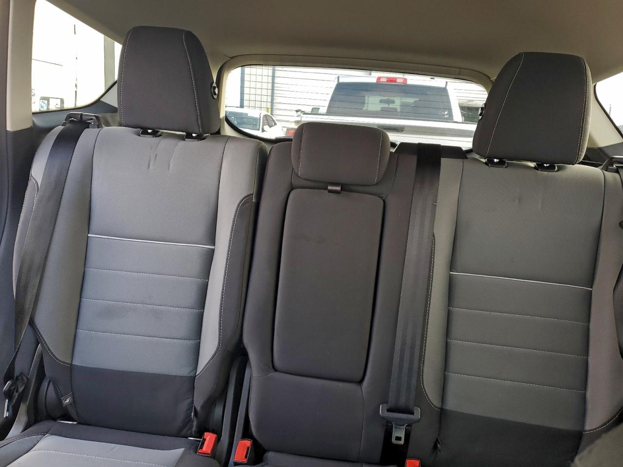 2015 FORD ESCAPE SE photo 10