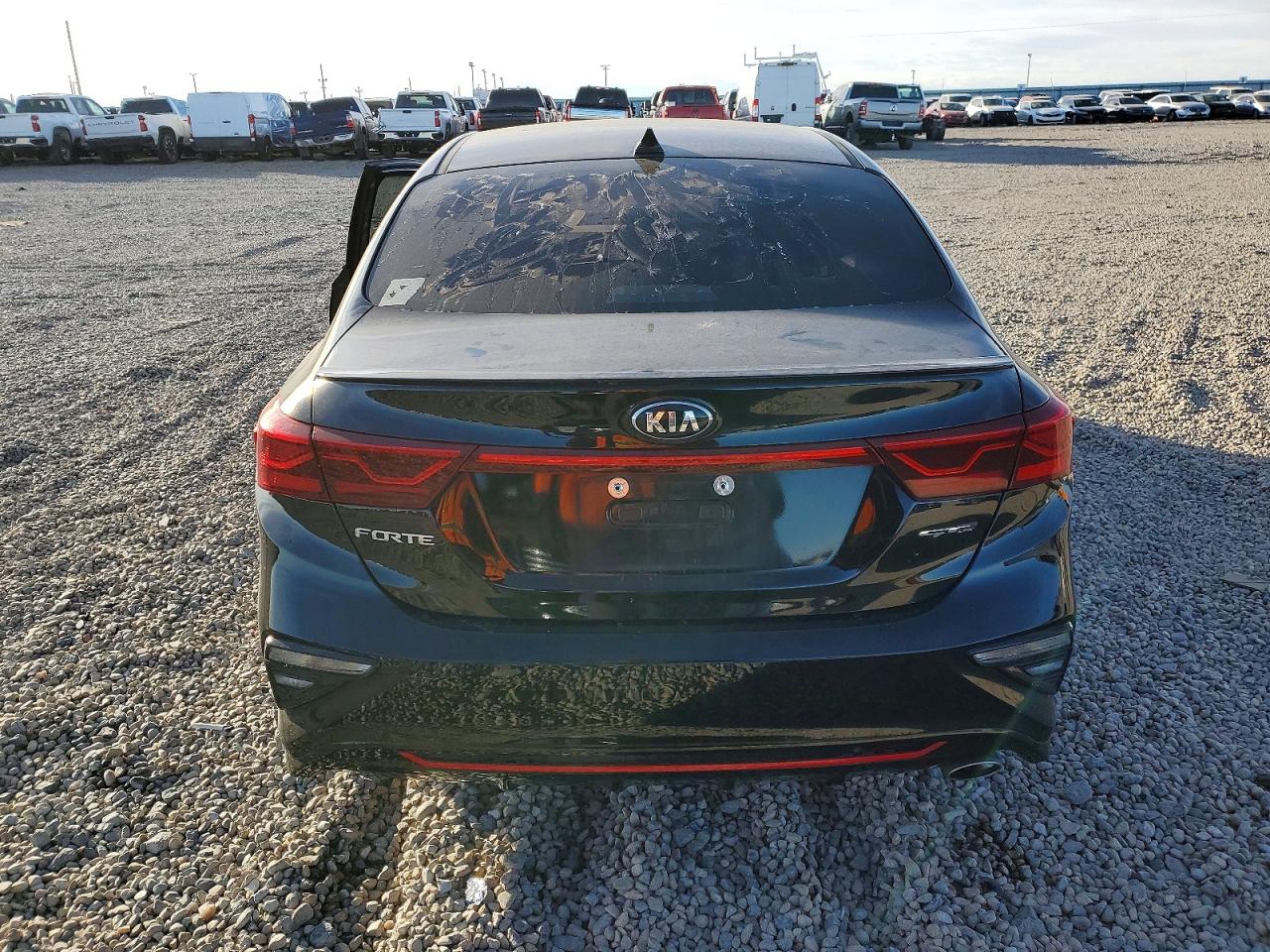 2021 KIA FORTE GT LINE photo 6