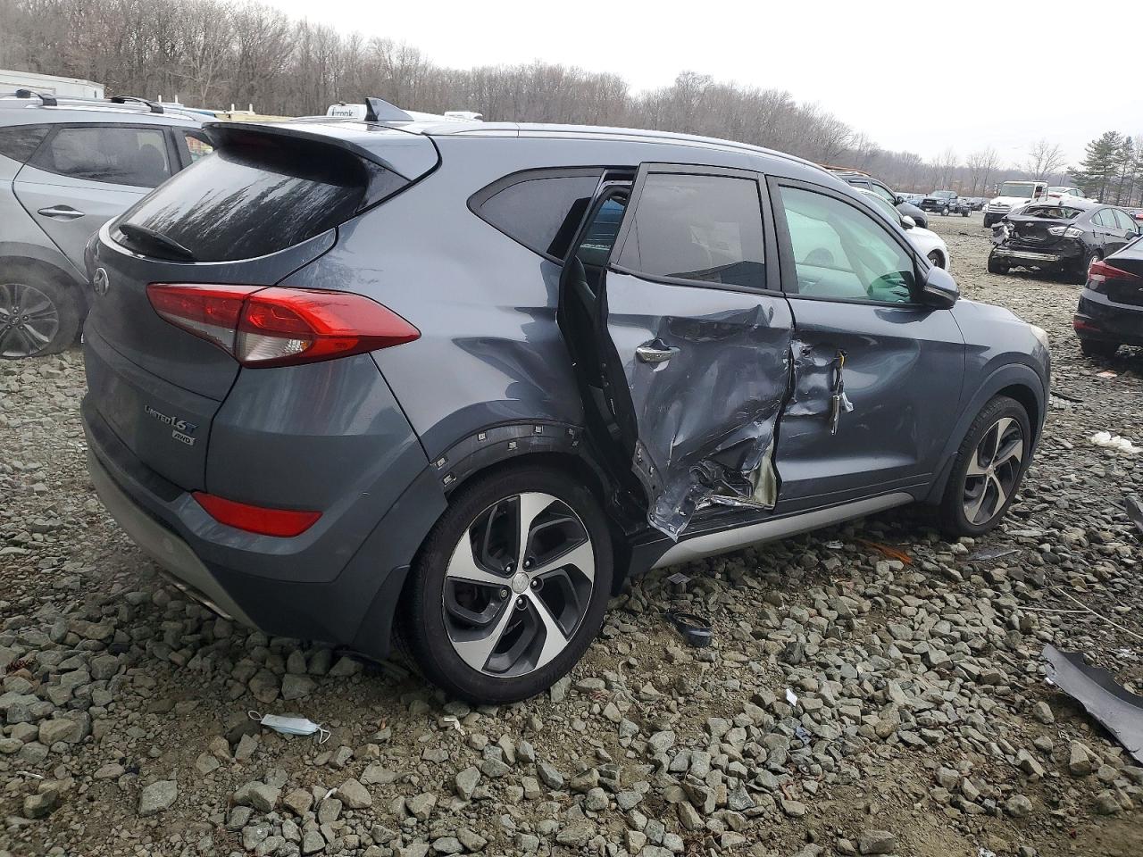 2017 HYUNDAI TUCSON LIMITED photo 3