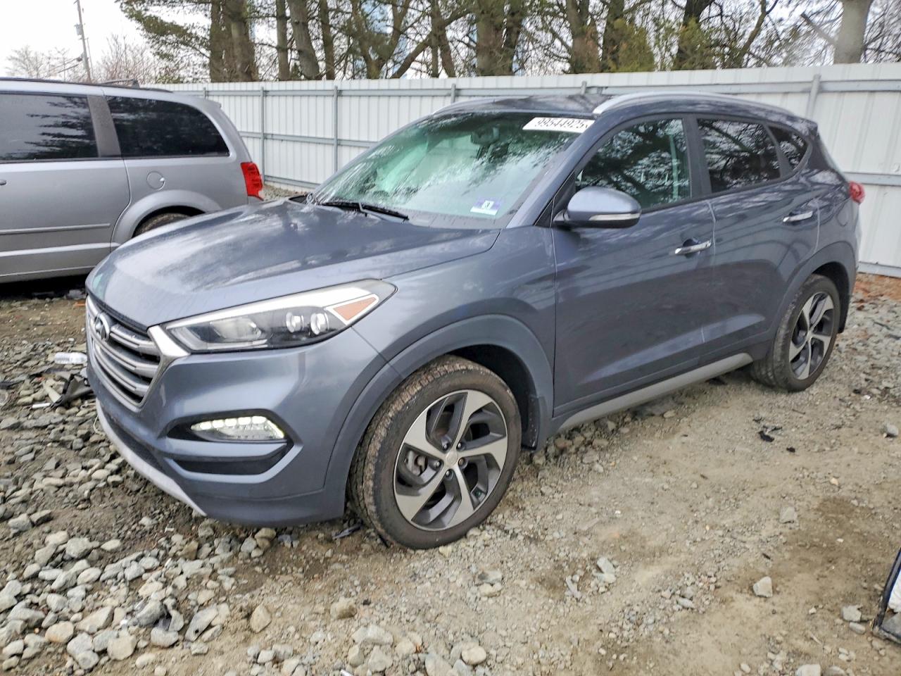 2017 HYUNDAI TUCSON