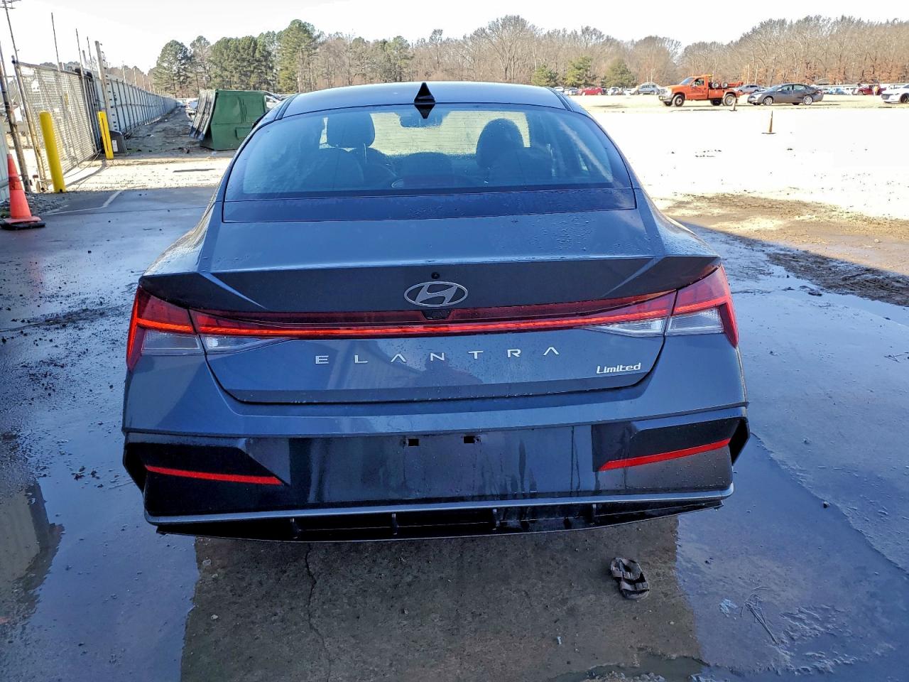 2025 HYUNDAI ELANTRA LIMITED photo 6