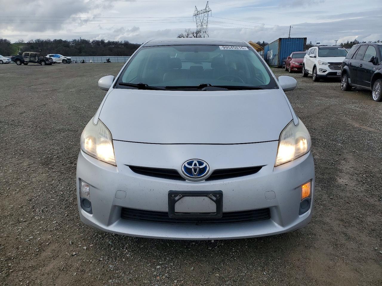 2010 TOYOTA PRIUS photo 5