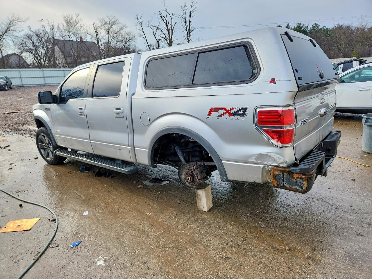 2014 FORD F150 SUPERCREW photo 2