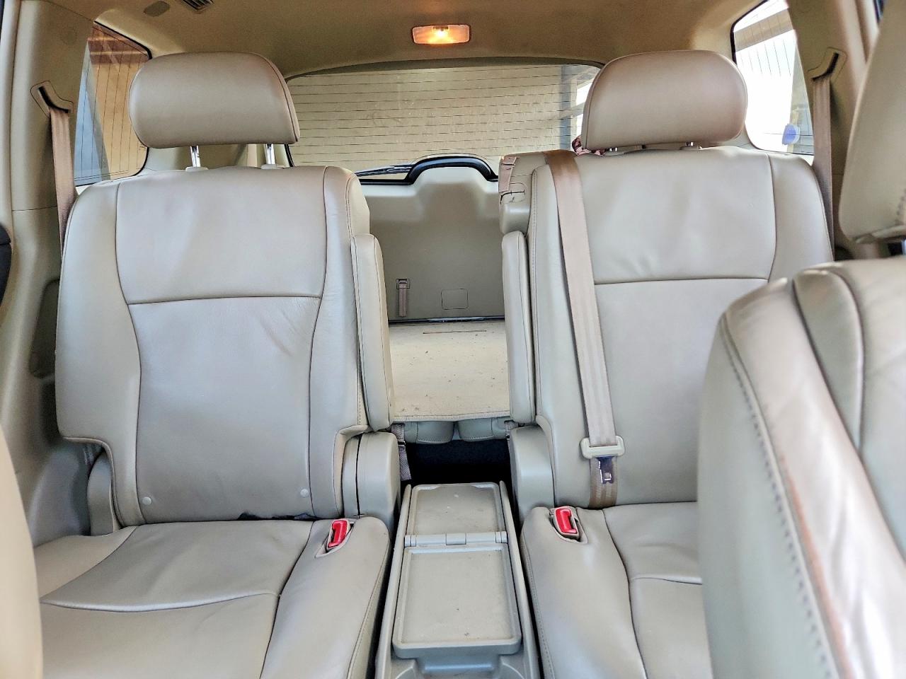 2013 TOYOTA HIGHLANDER BASE photo 19