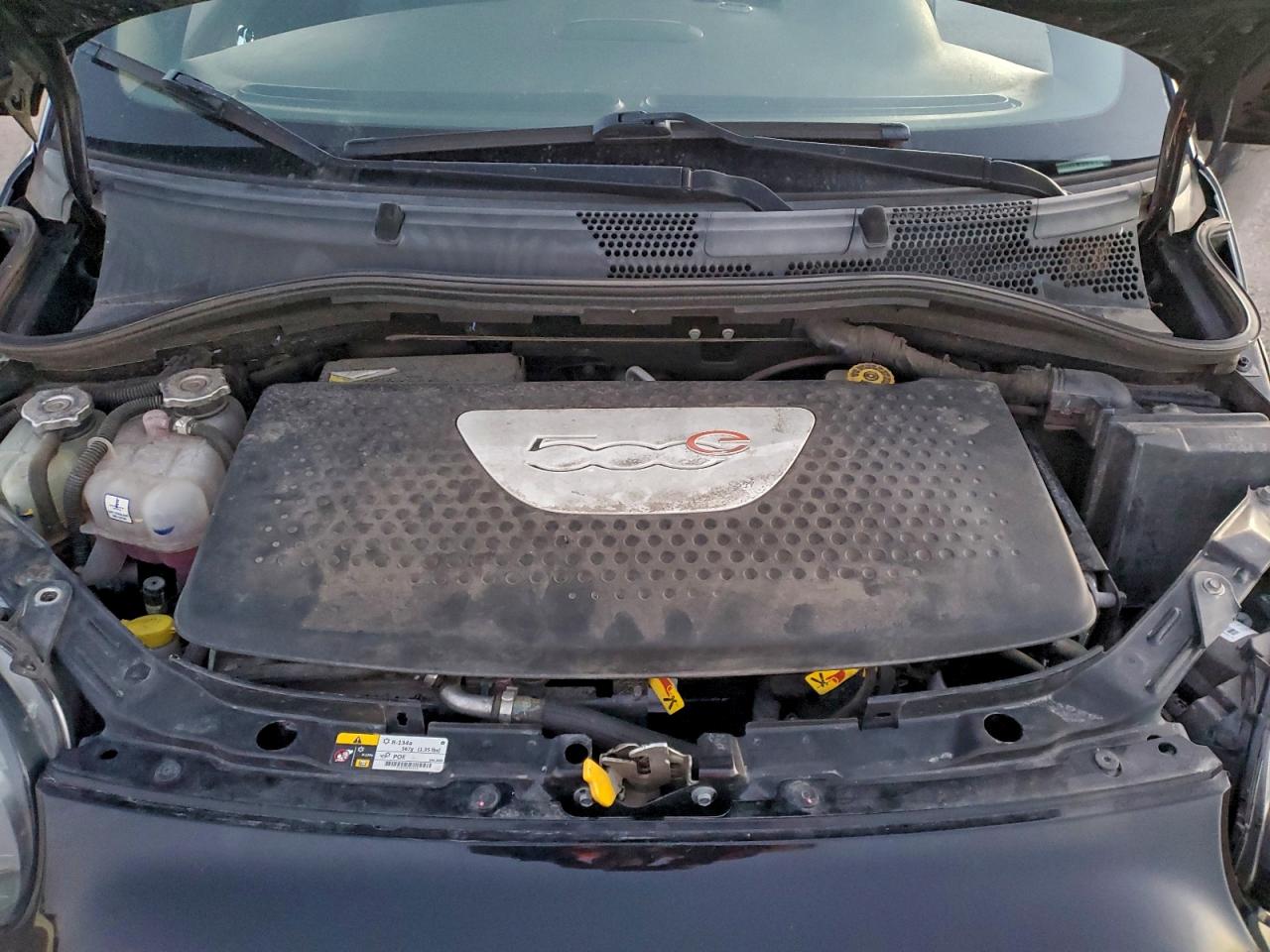 2013 FIAT 500 ELECTRIC photo 11