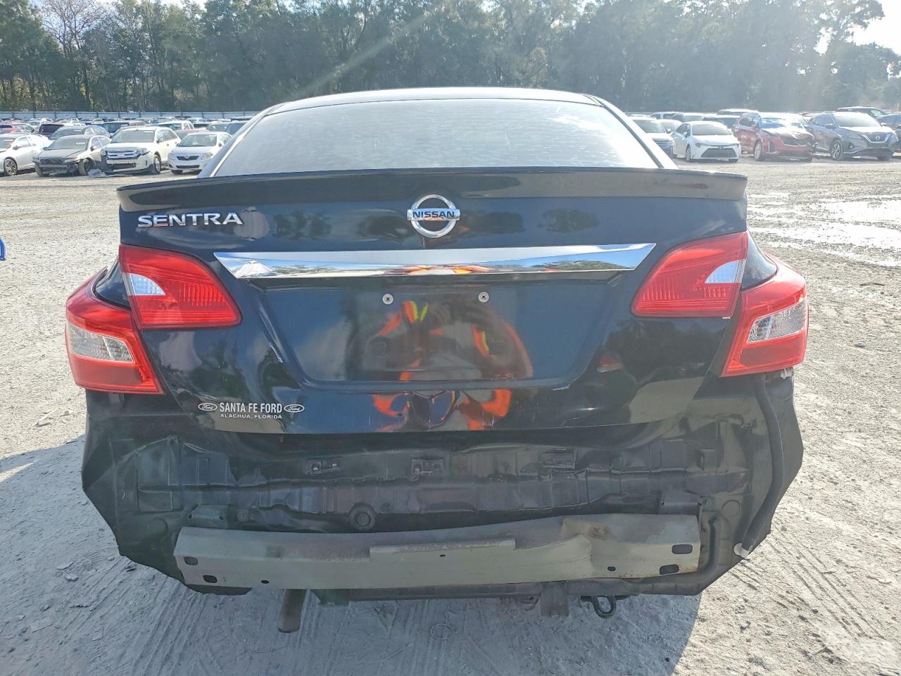 2019 NISSAN SENTRA S photo 6