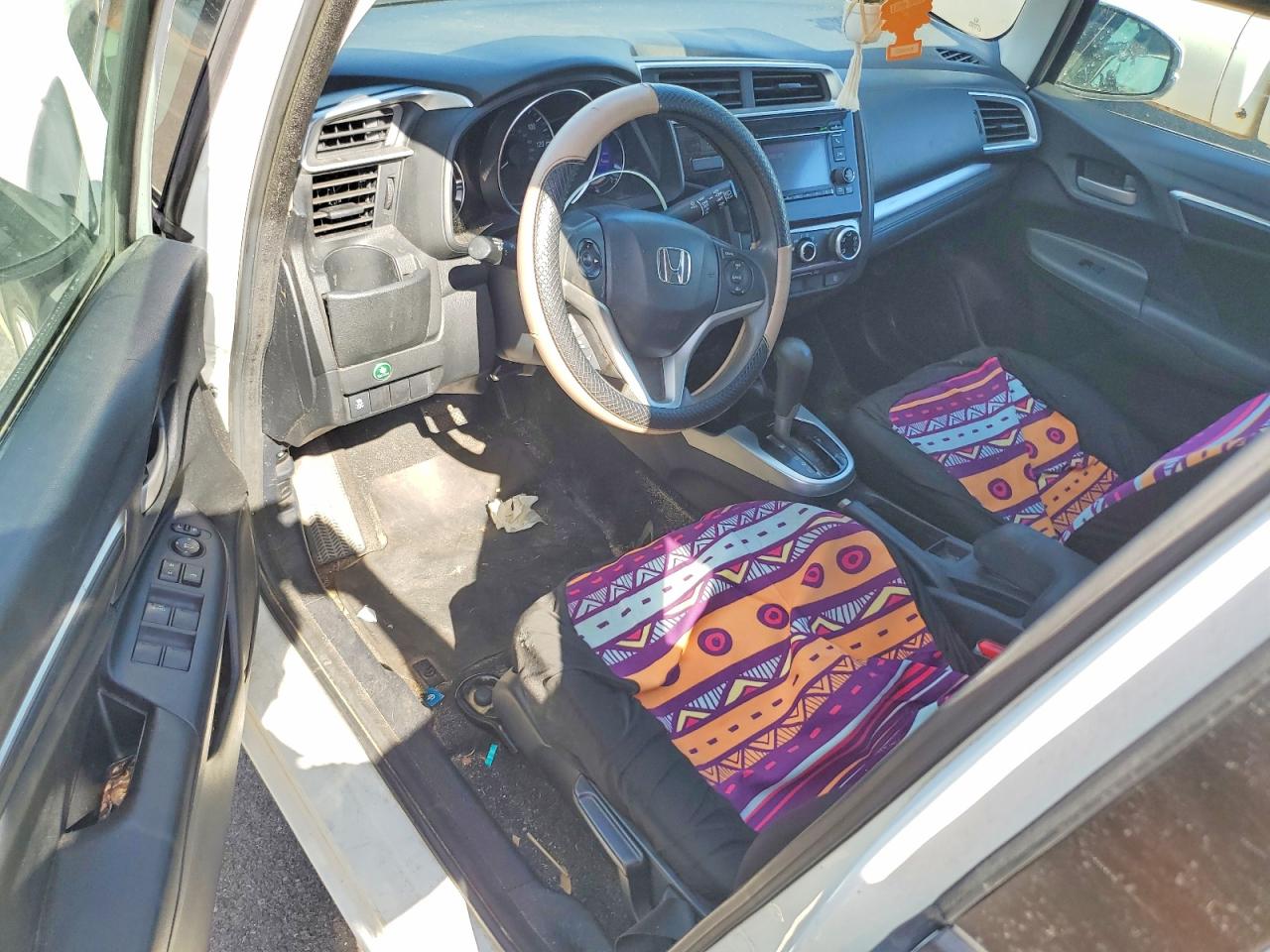 2015 HONDA FIT LX photo 8