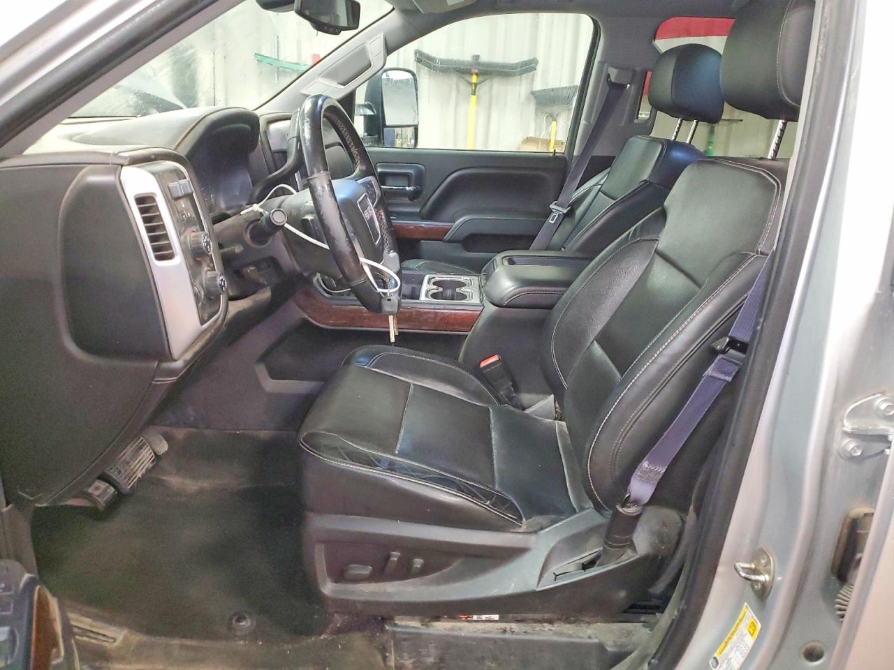 2014 GMC SIERRA K1500 SLT photo 7