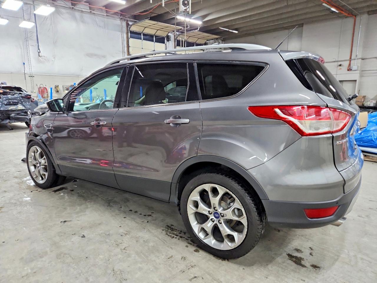 2014 FORD ESCAPE TITANIUM photo 2