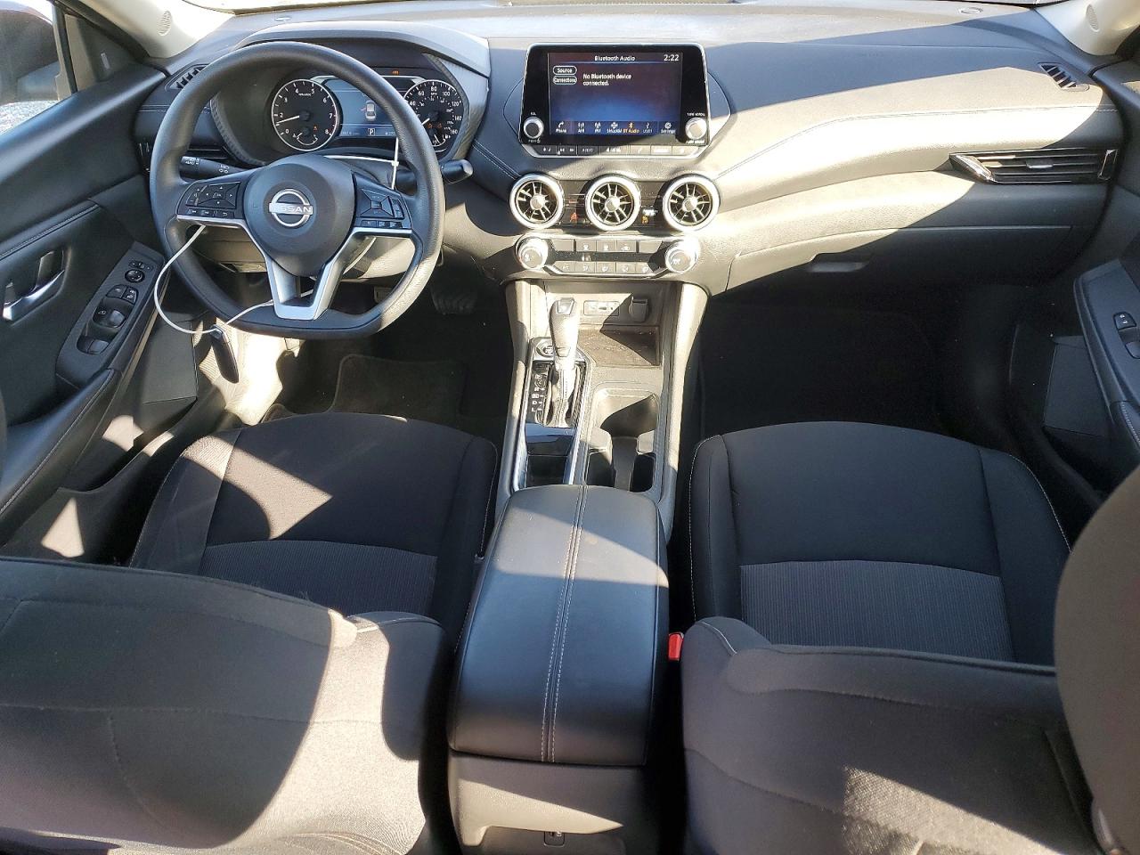 2025 NISSAN SENTRA SV photo 8