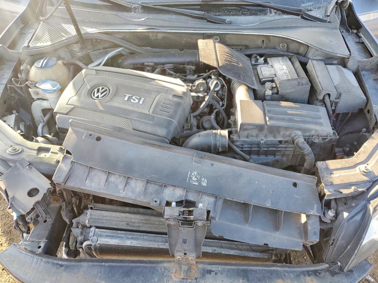 2014 VOLKSWAGEN PASSAT SE photo 11