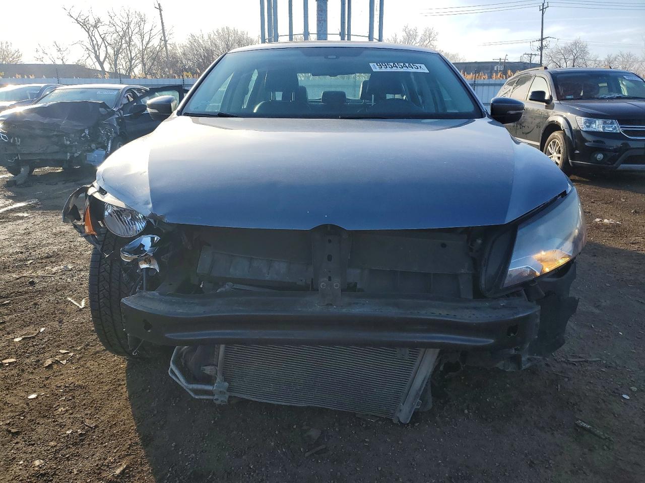 2014 VOLKSWAGEN PASSAT SE photo 5