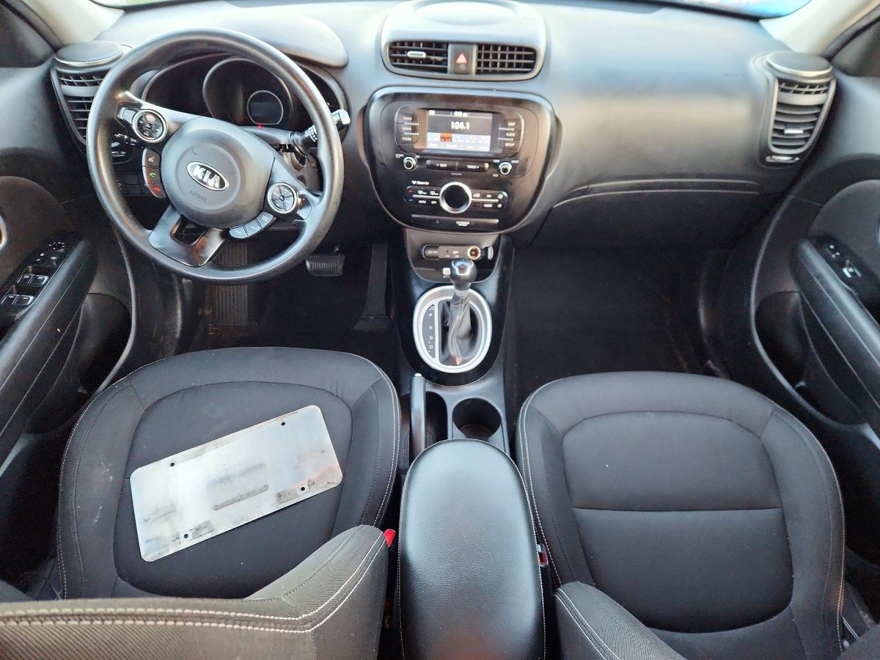 2017 KIA SOUL + photo 8