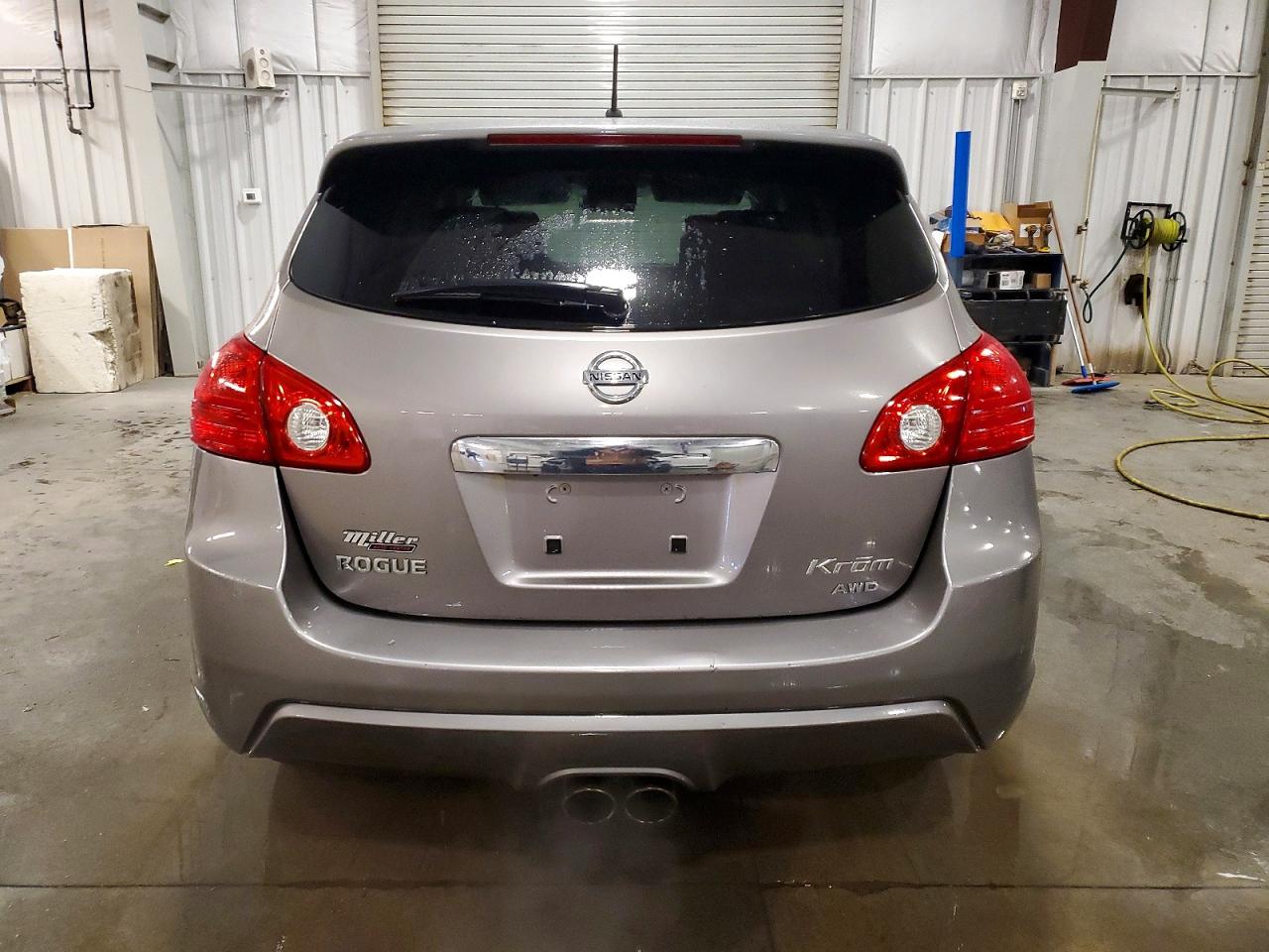 2011 NISSAN ROGUE S photo 6