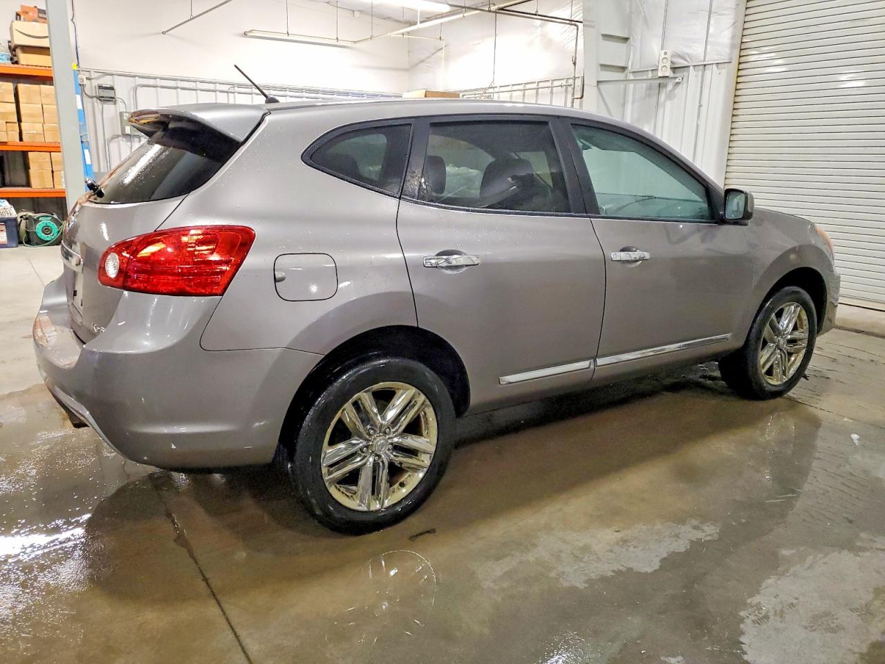 2011 NISSAN ROGUE S photo 3