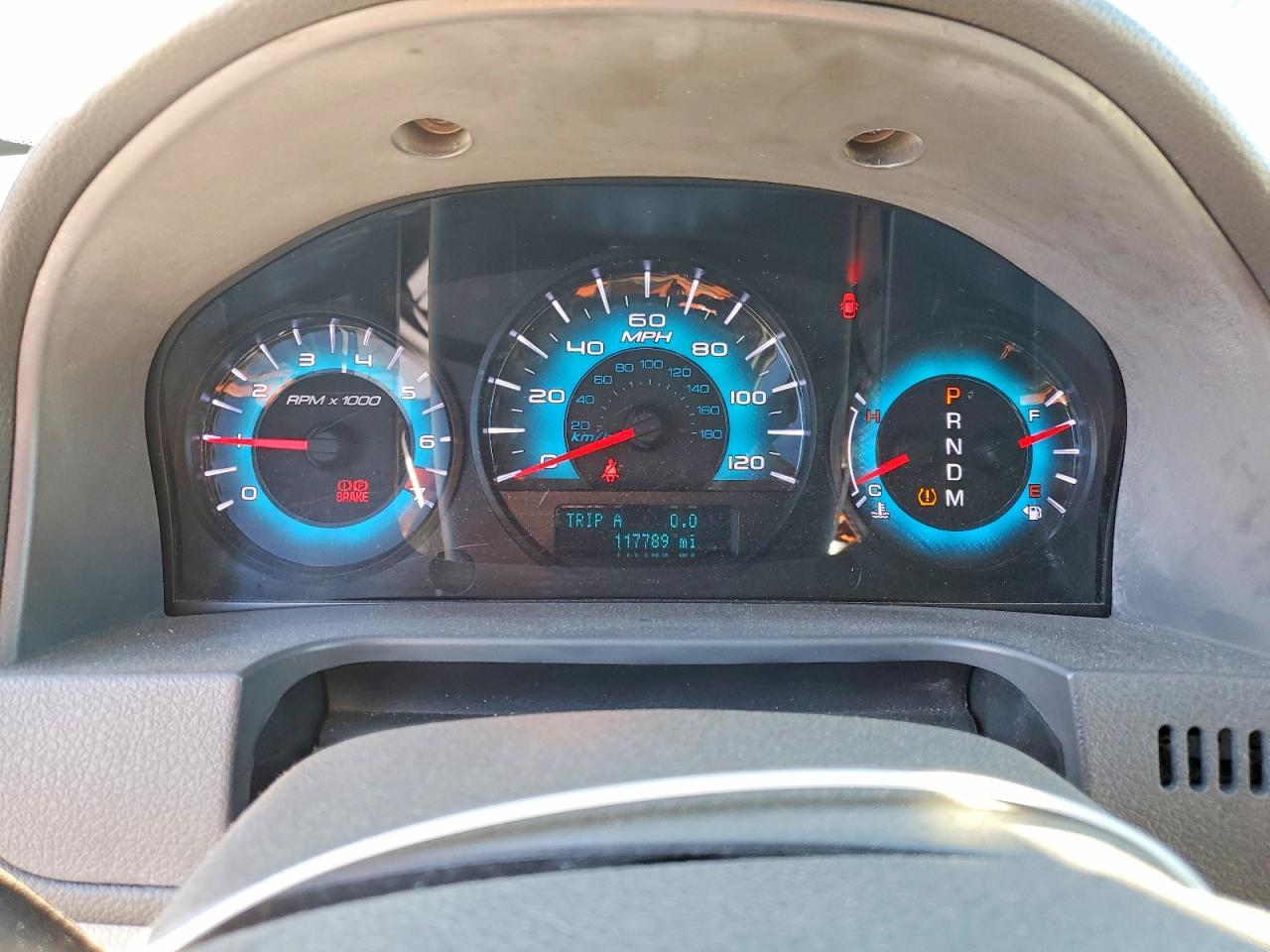 2010 FORD FUSION SEL photo 9