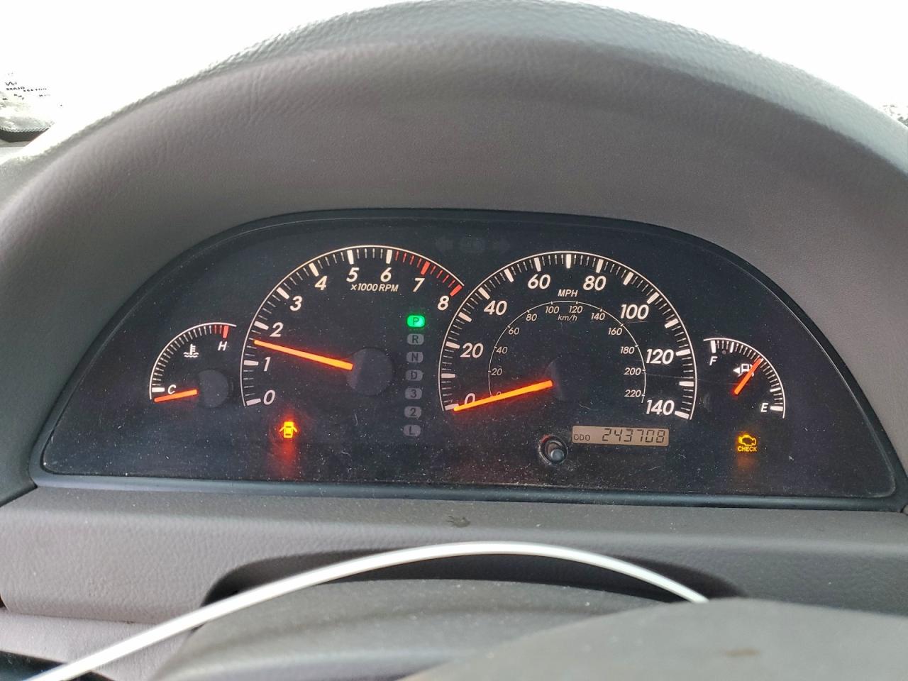 2006 TOYOTA CAMRY LE photo 17