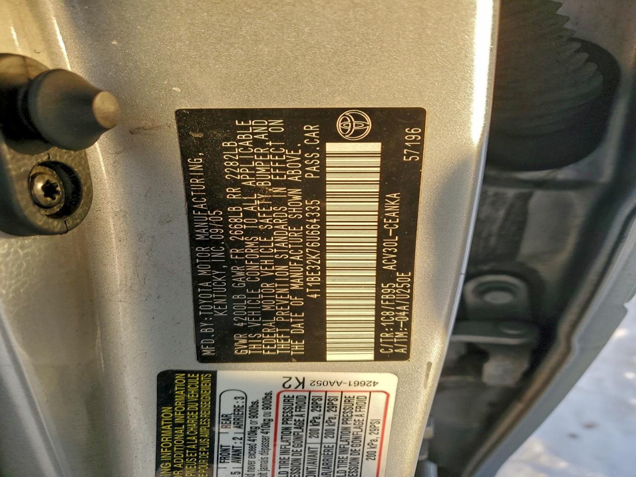 2006 TOYOTA CAMRY LE photo 23