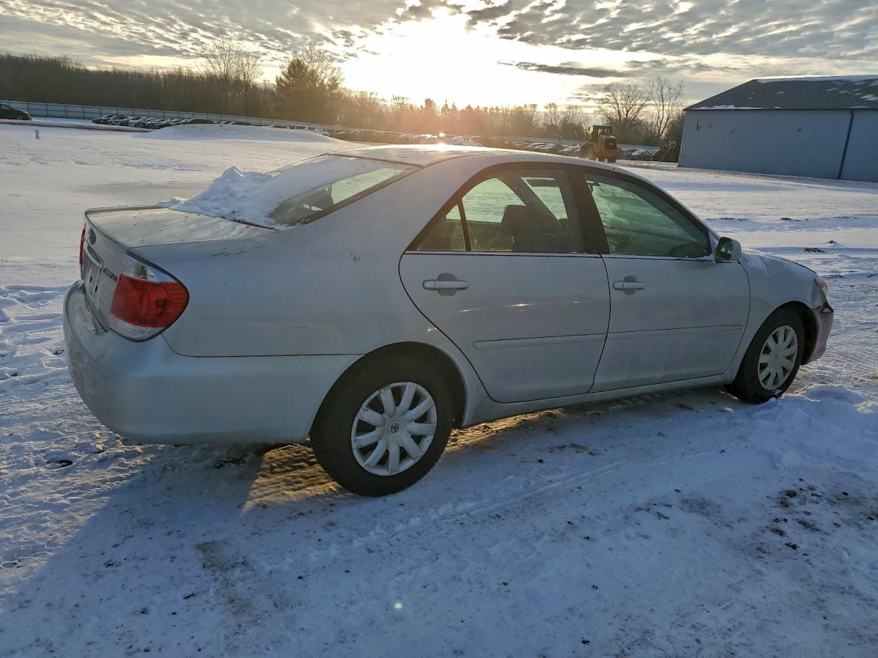 2006 TOYOTA CAMRY LE photo 5