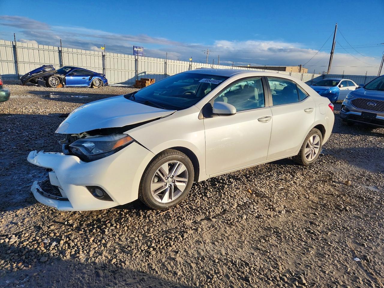 2015 TOYOTA COROLLA