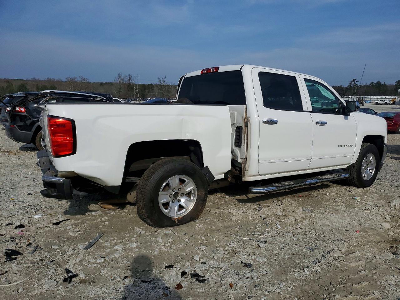 2018 CHEVROLET SILVERADO C1500 LT photo 3