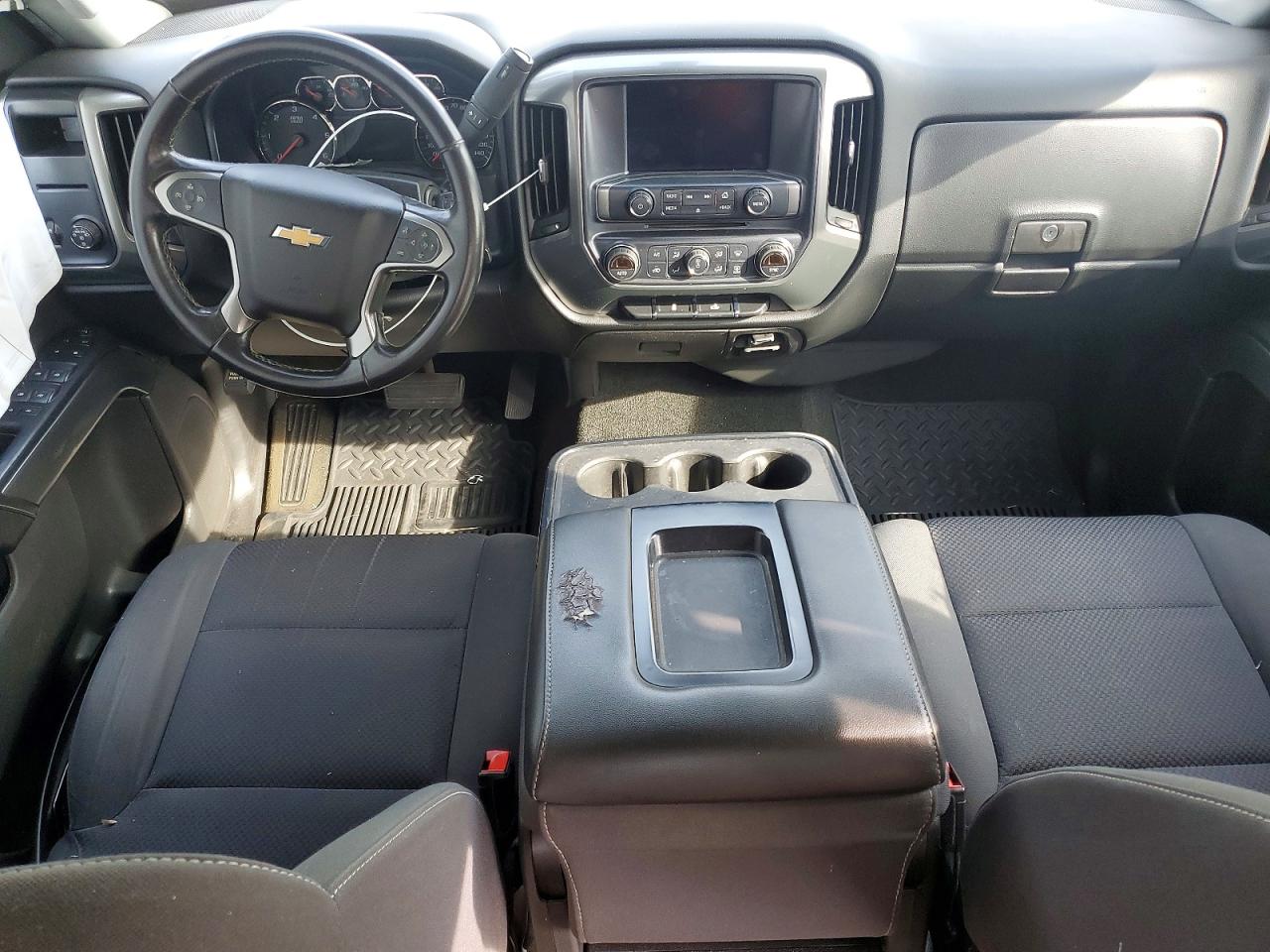 2018 CHEVROLET SILVERADO C1500 LT photo 8