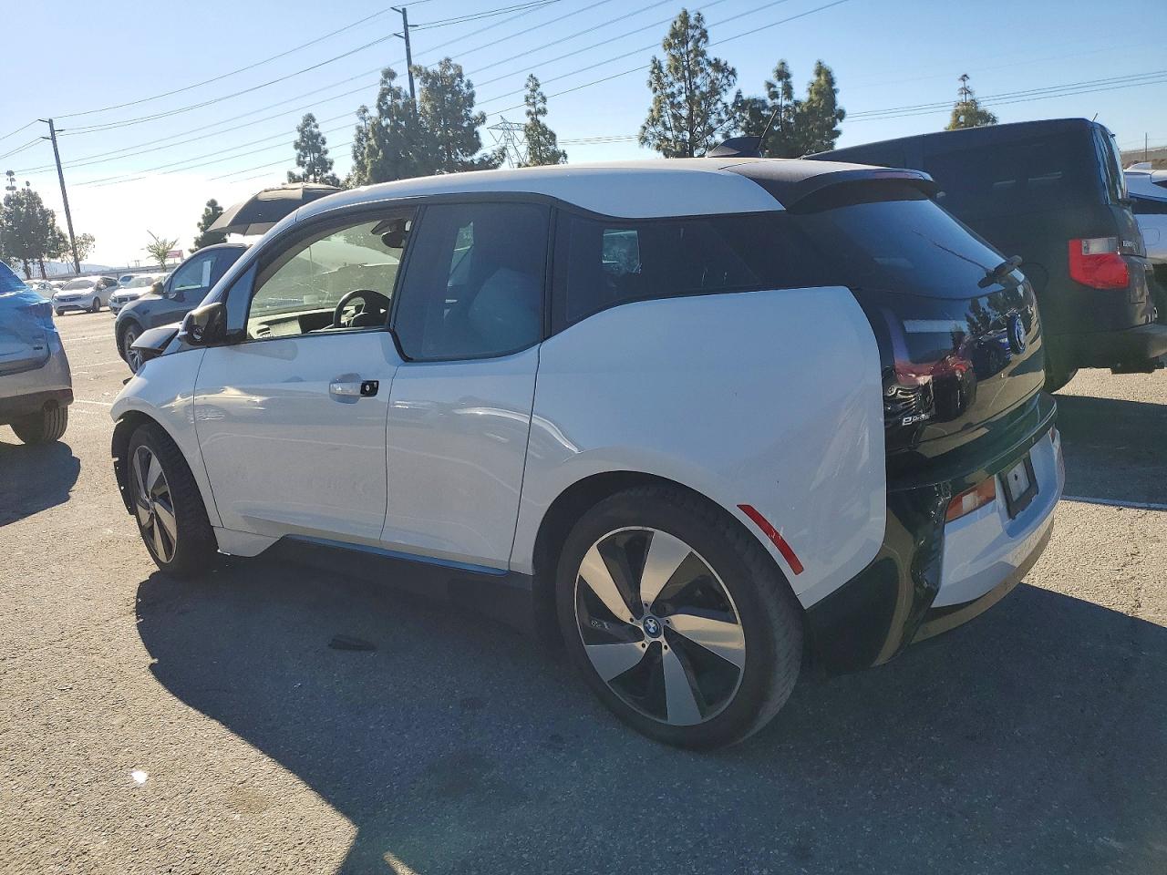 2017 BMW I3 REX photo 2
