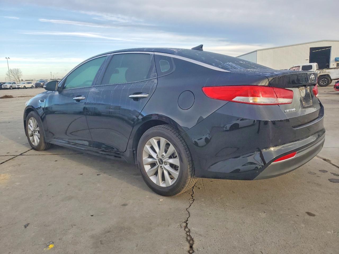 2018 KIA OPTIMA EX photo 2