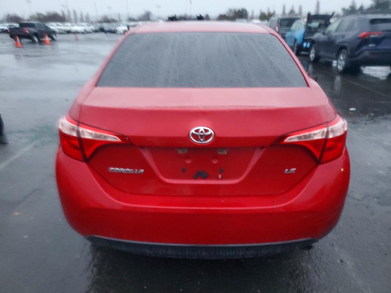 2018 TOYOTA COROLLA L photo 6