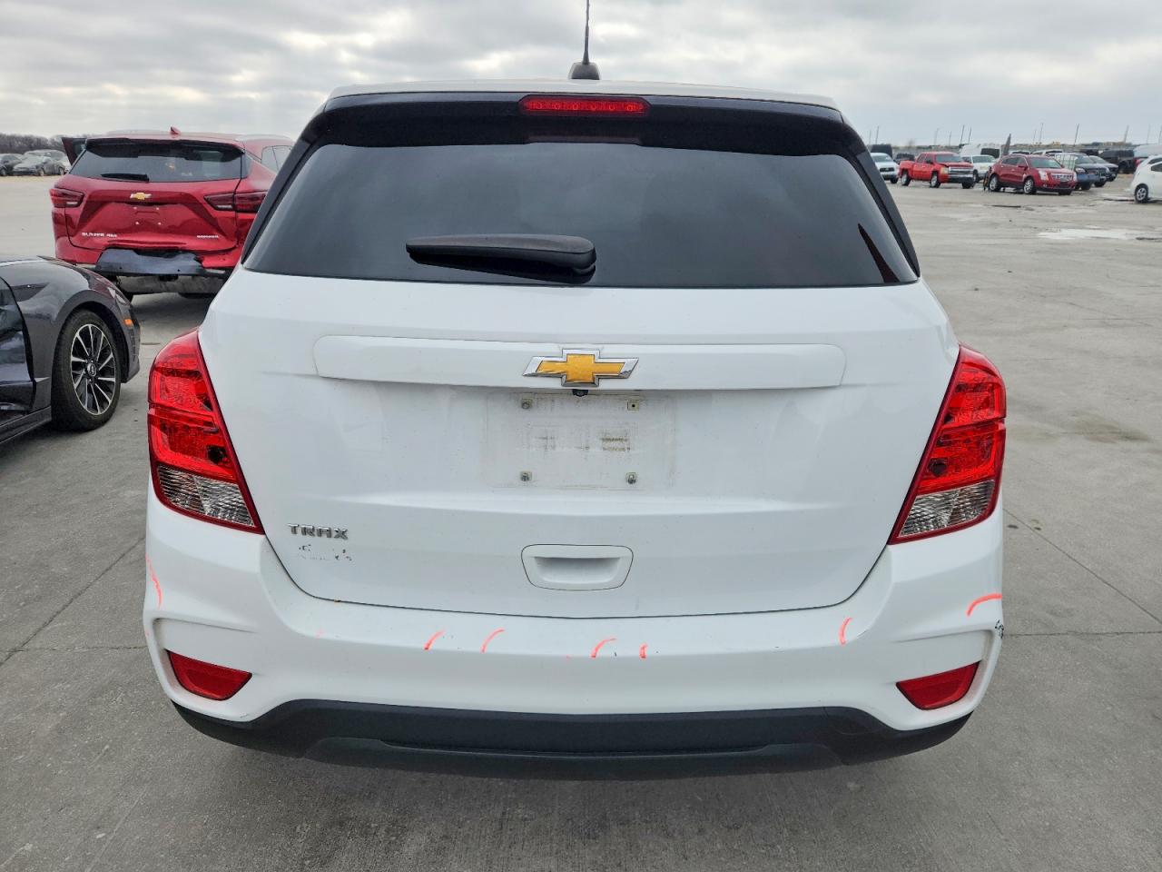 2020 CHEVROLET TRAX LS photo 6