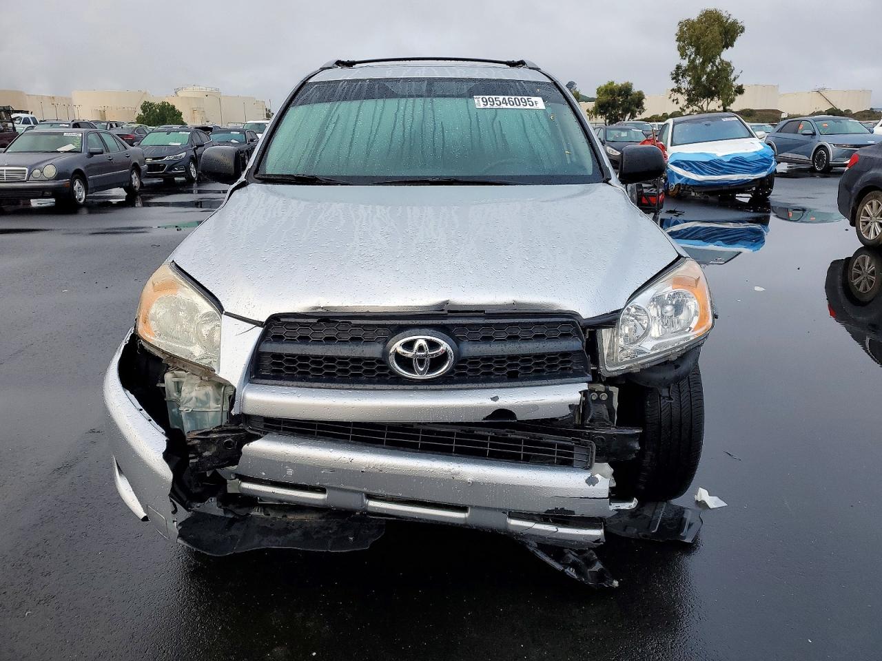 2011 TOYOTA RAV4 photo 5