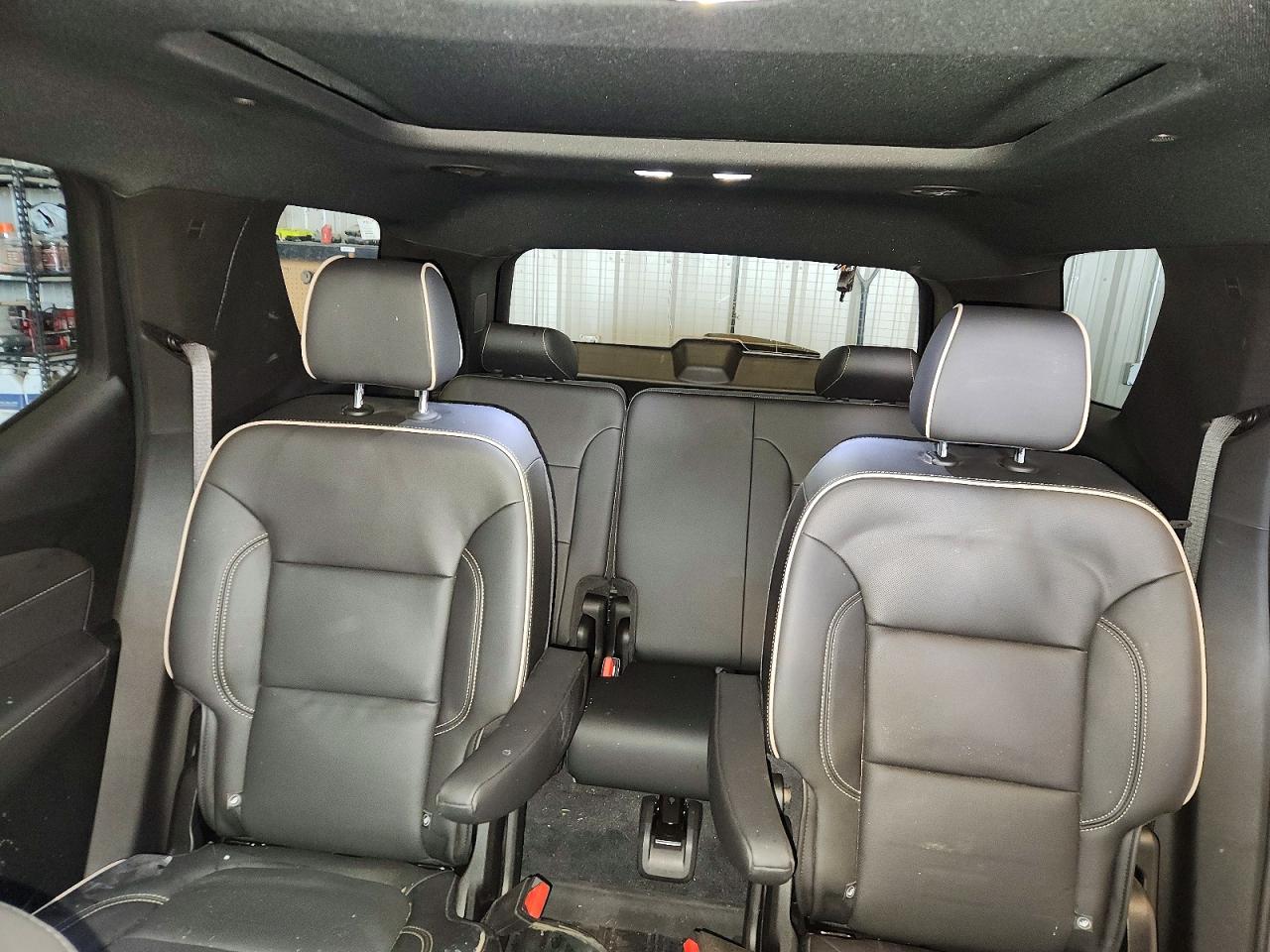 2023 CHEVROLET TRAVERSE PREMIER photo 10