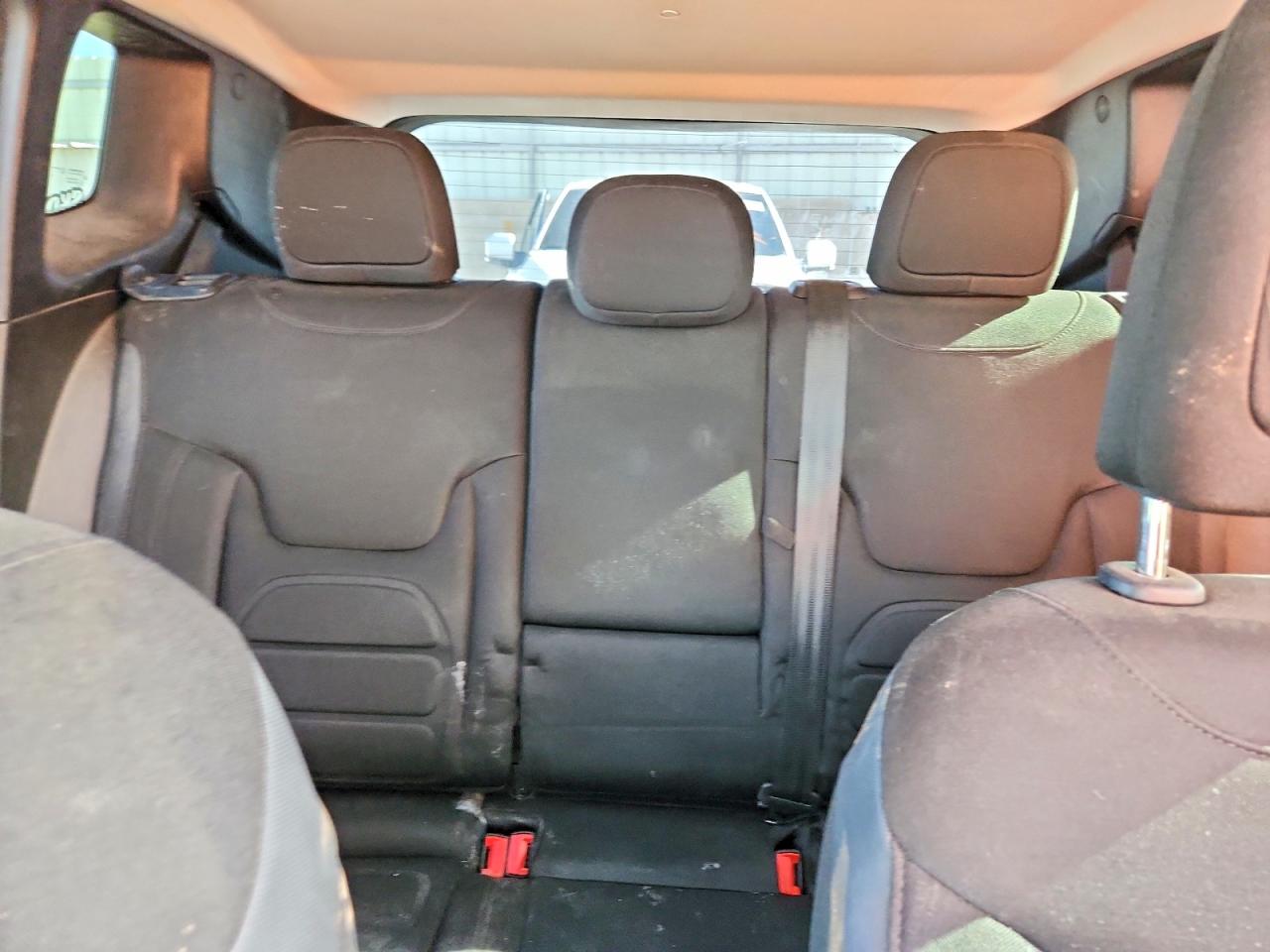 2017 JEEP RENEGADE LATITUDE photo 10