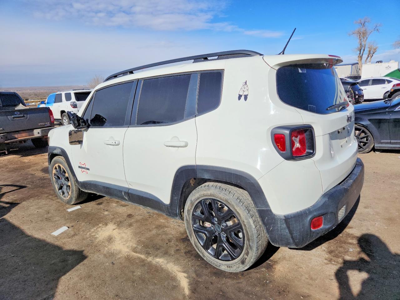 2017 JEEP RENEGADE LATITUDE photo 2