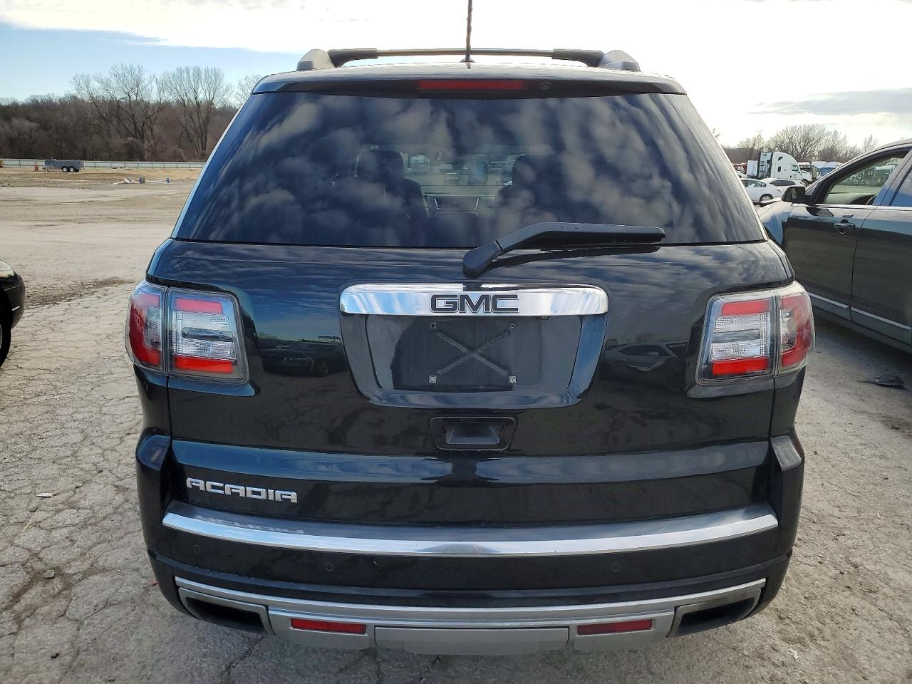 2014 GMC ACADIA DENALI photo 6