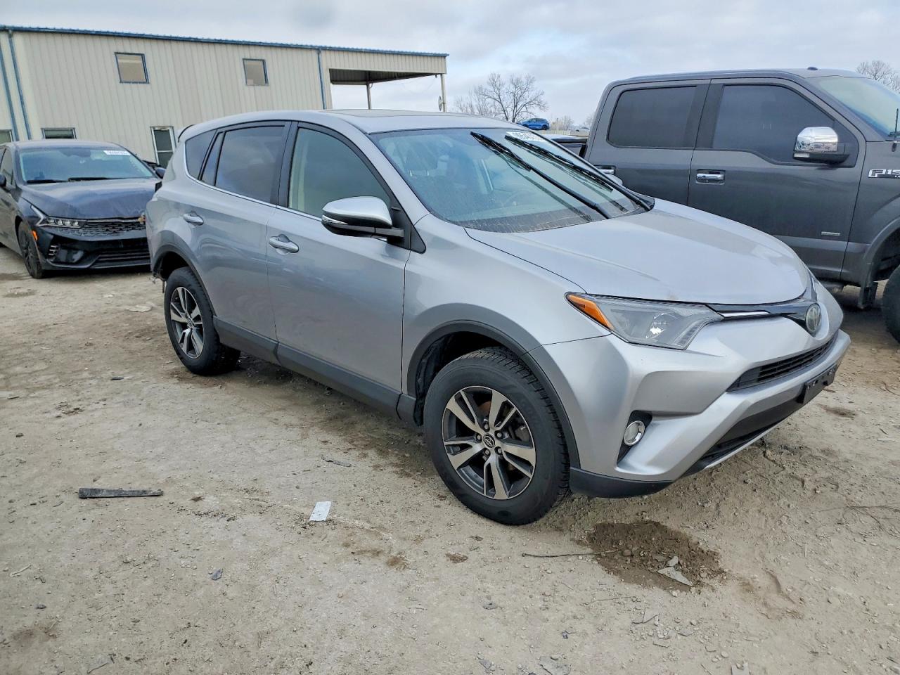 2018 TOYOTA RAV4 ADVENTURE photo 4