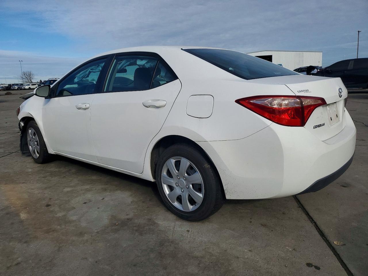 2017 TOYOTA COROLLA L photo 2